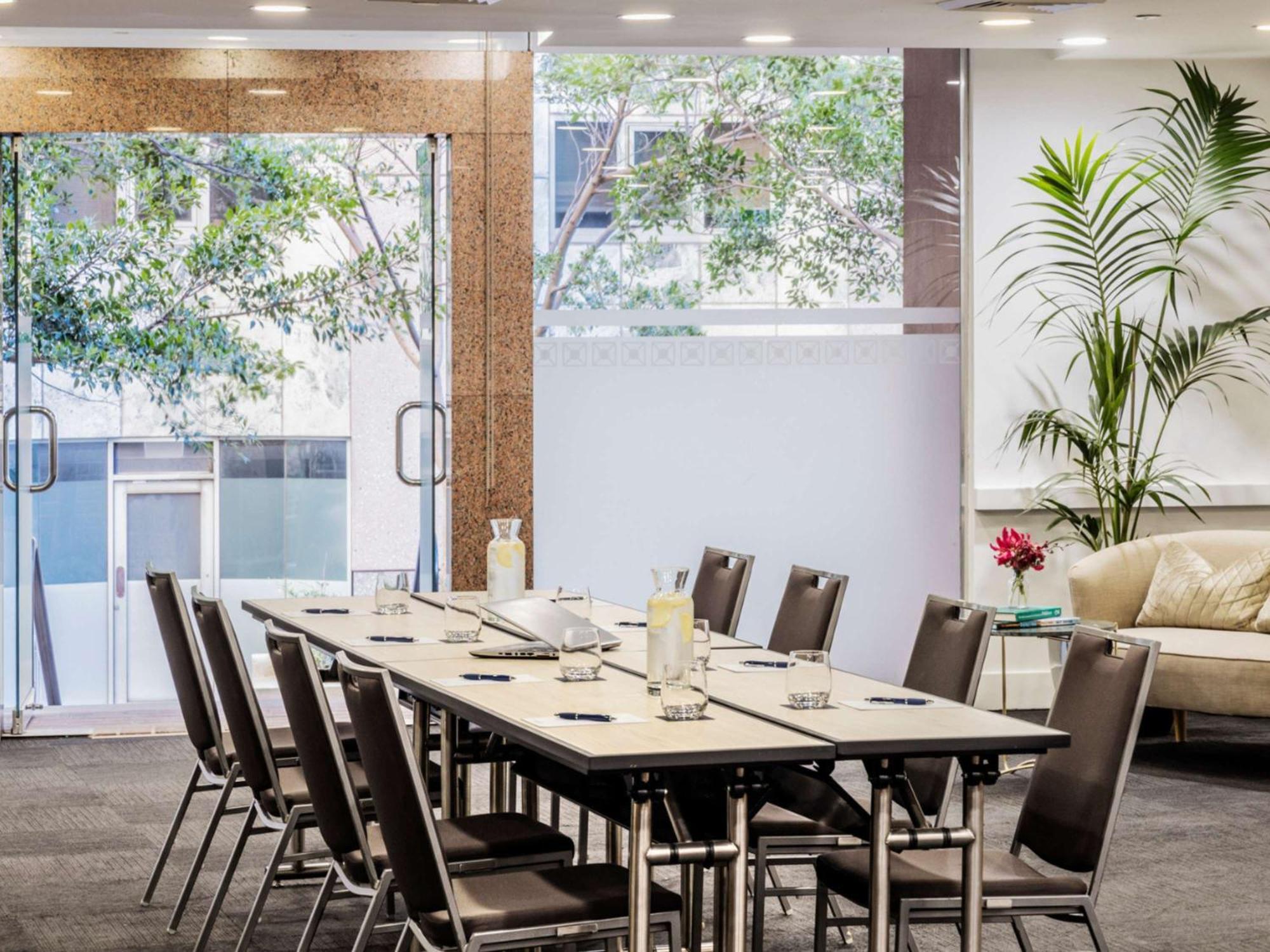 The Sebel Quay West Suites Sydney Luaran gambar Meeting room