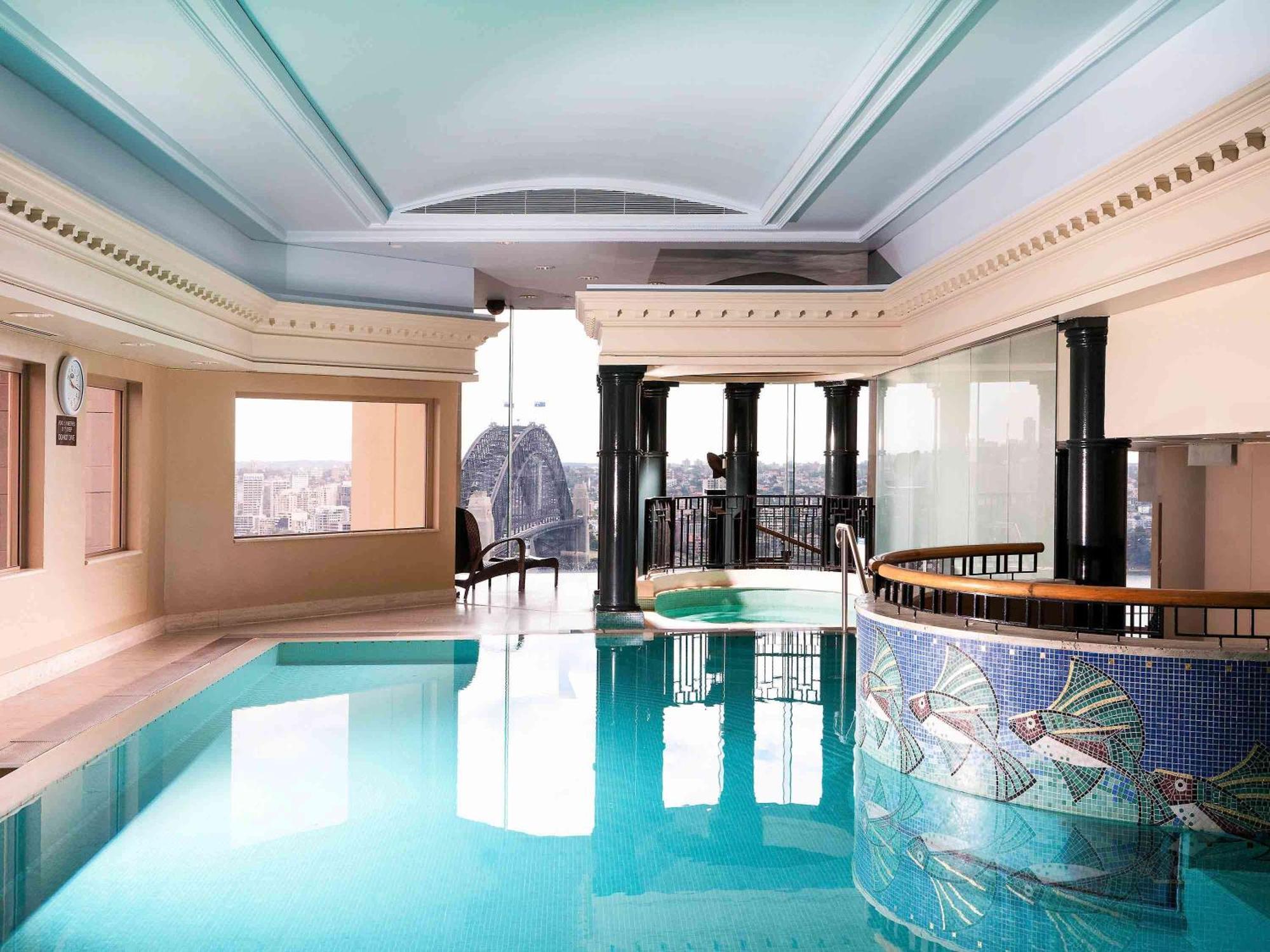 The Sebel Quay West Suites Sydney Luaran gambar The pool at the Westin Palace, Madrid